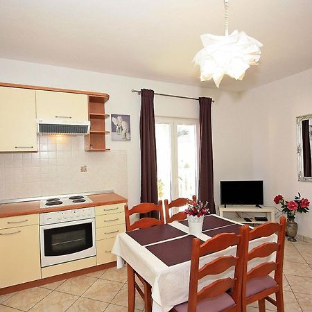 Apartments Mara Супетар Экстерьер фото